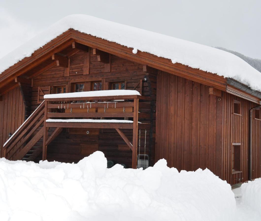 Alpenchalet Weidhaus Gstaad: Versatile Alpine Lodging Options Exterior photo
