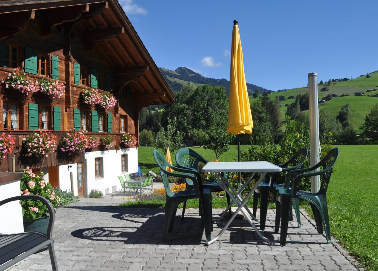 Alpenchalet Weidhaus Gstaad: Versatile Alpine Lodging Options Exterior photo