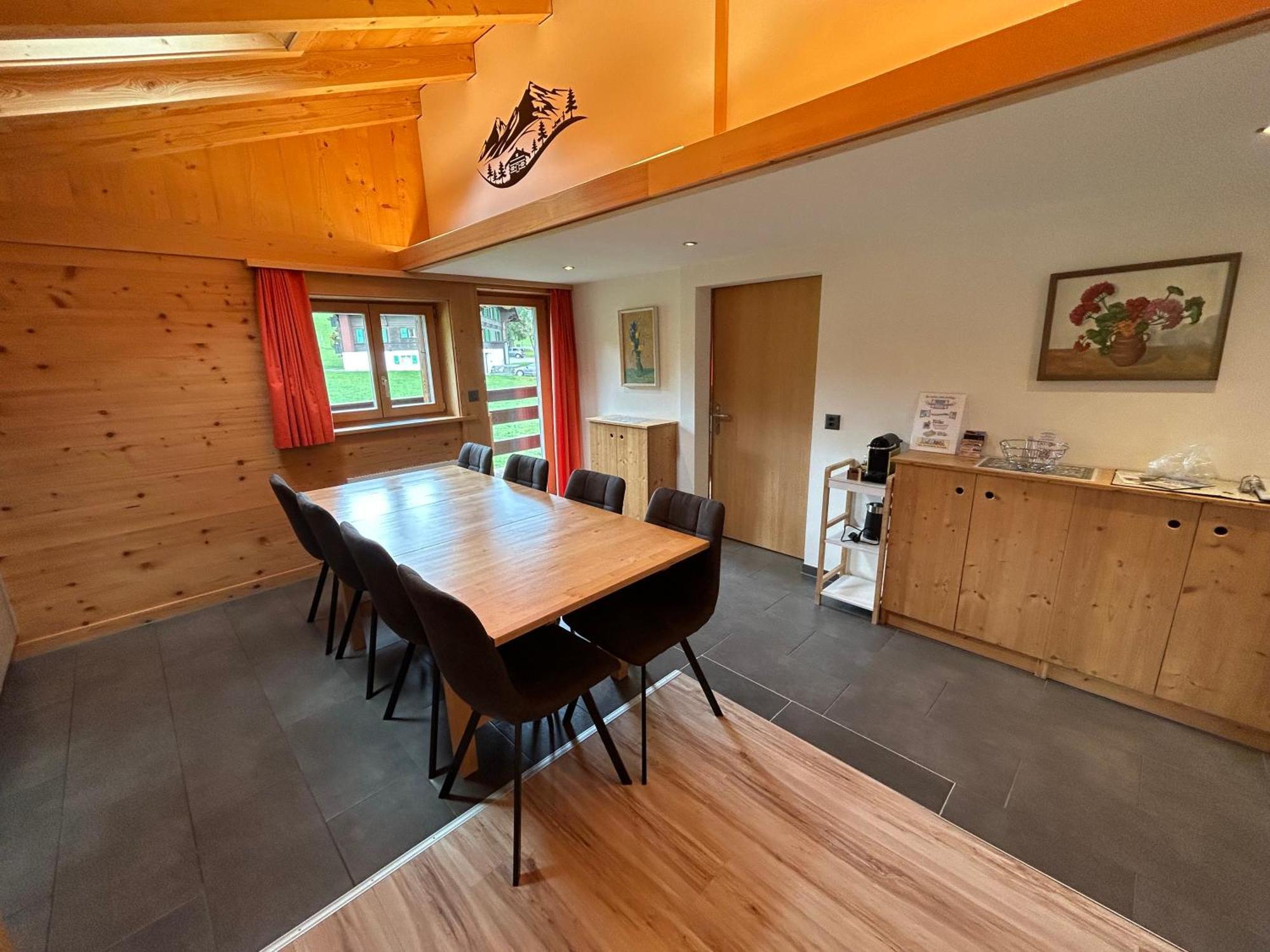 Alpenchalet Weidhaus Gstaad: Versatile Alpine Lodging Options Exterior photo
